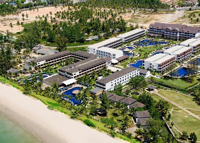 Sunwing Kamala Beach